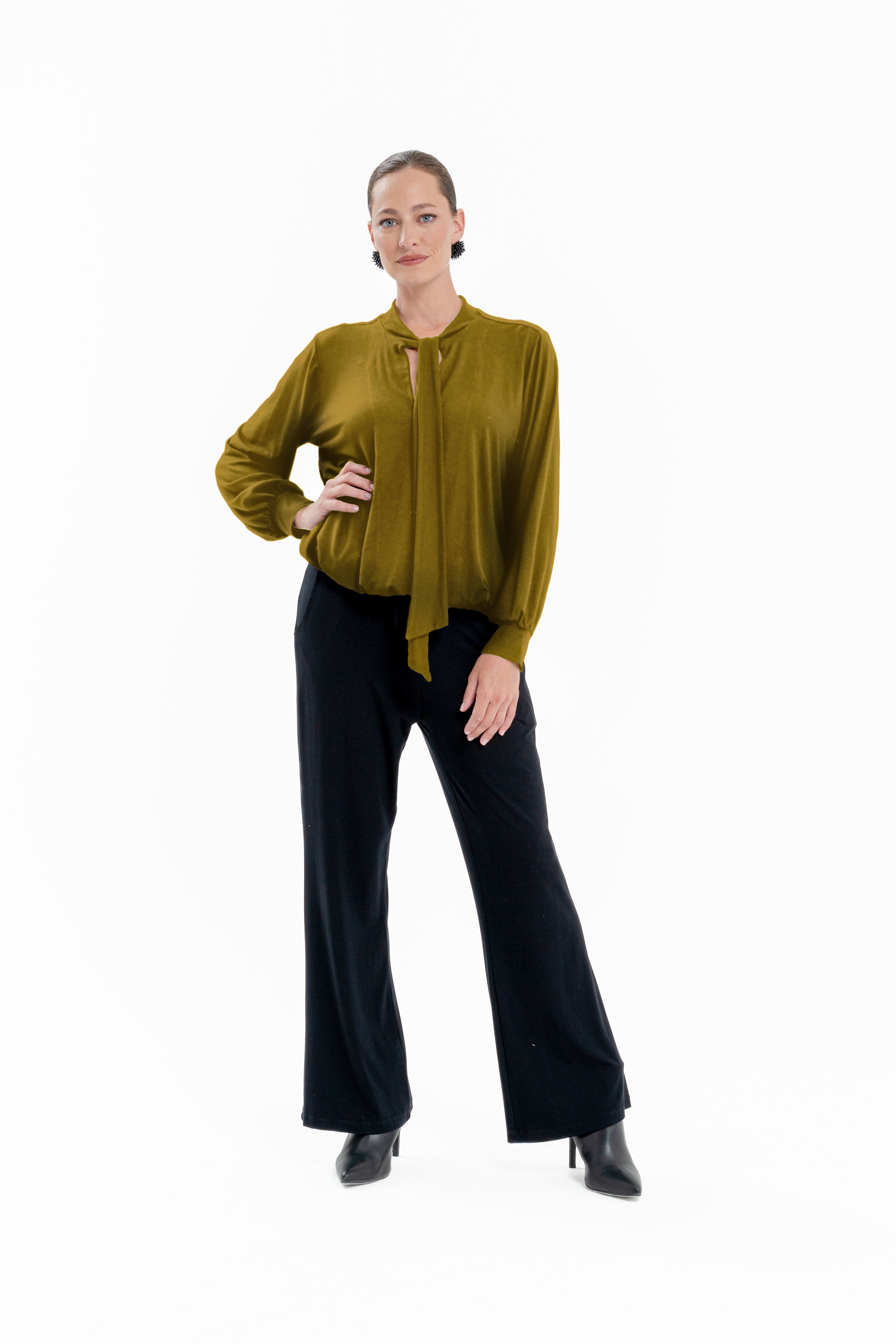 REMERA PILAR